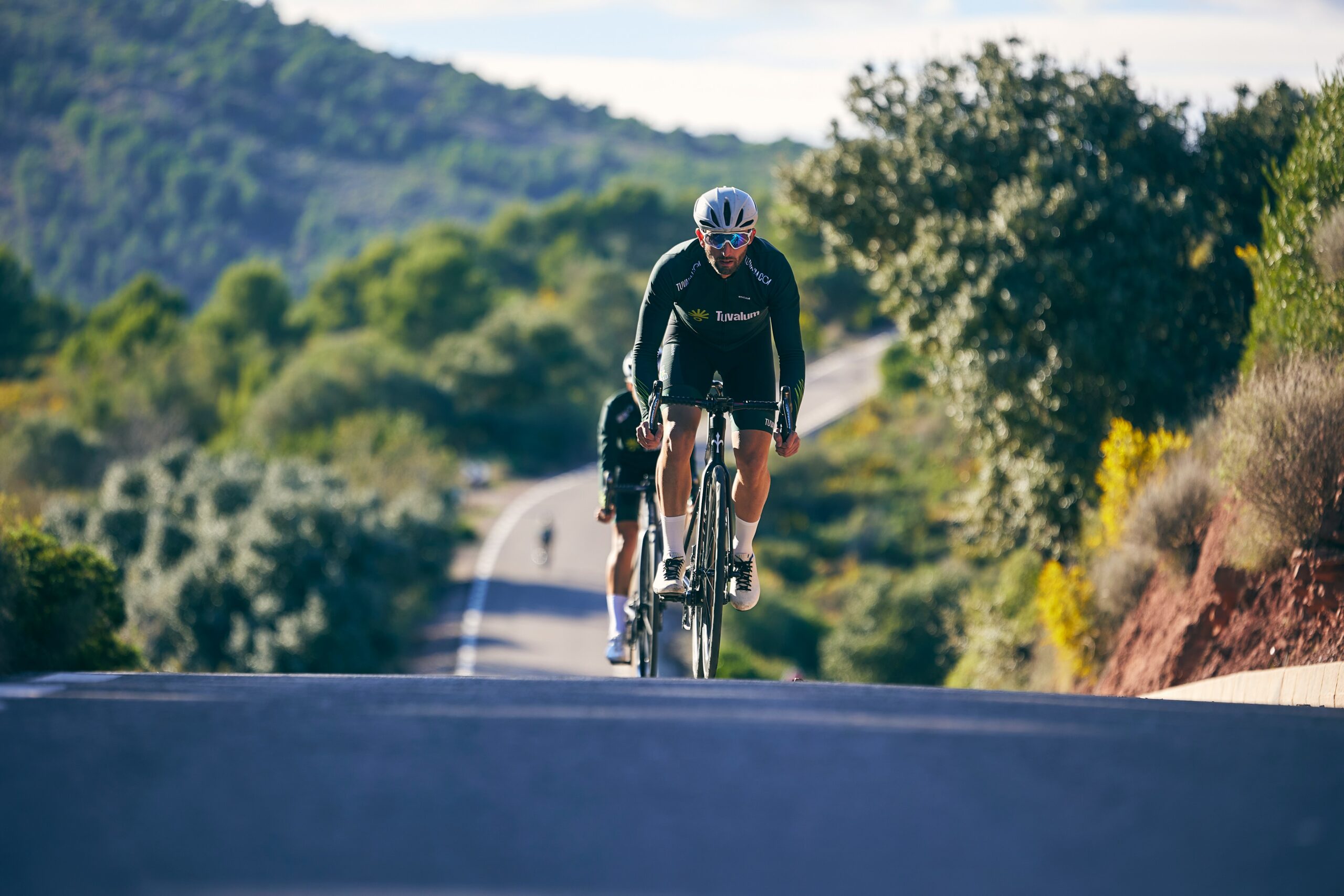 The Truth About NAD⁺: How Your Body Converts Vitamin B3 into Energy and Why Expensive Supplements Aren’t Always Necessary