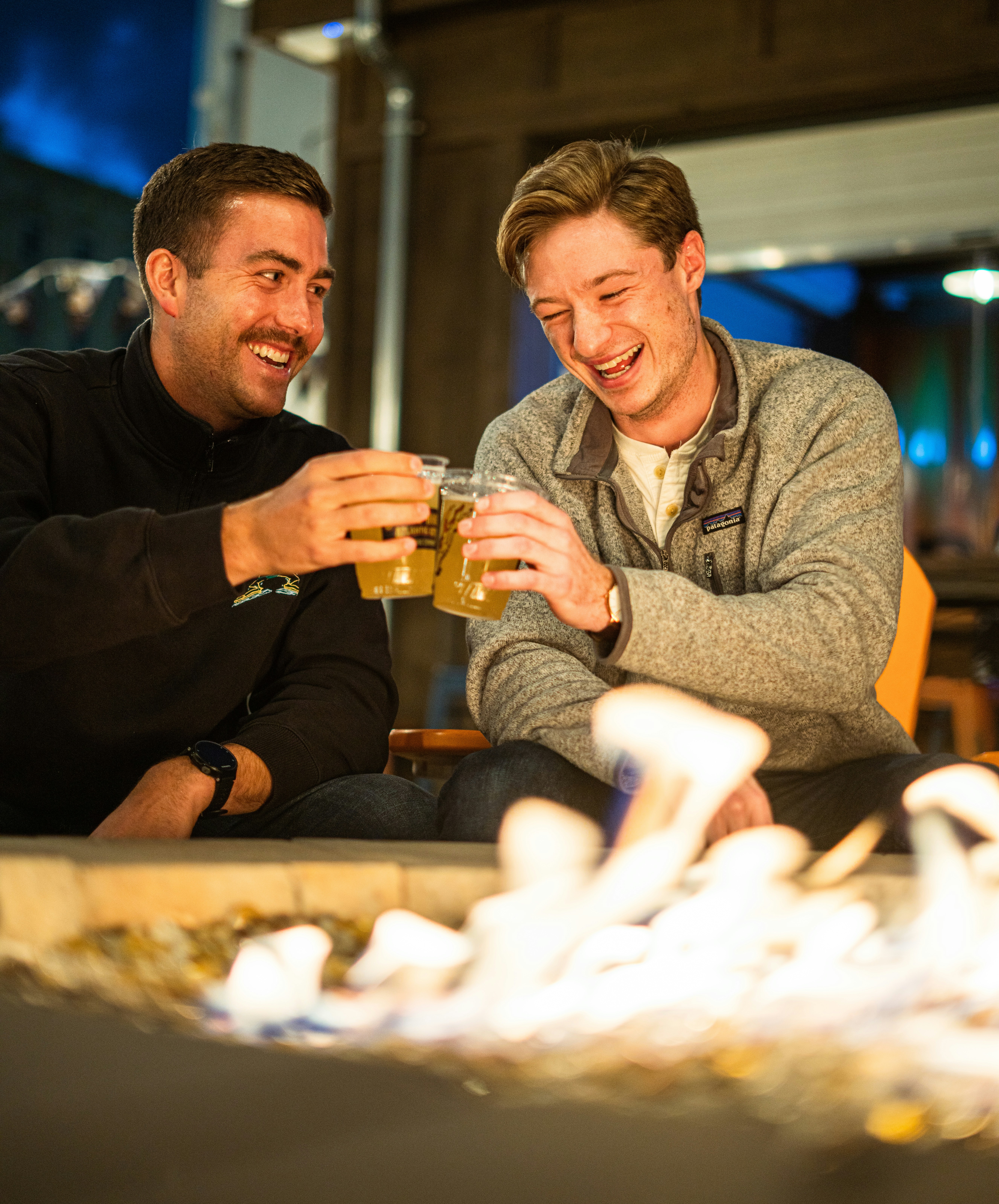 Holiday Cheers Without the Buzz: Dietitian-Approved Non-Alcoholic Favorites